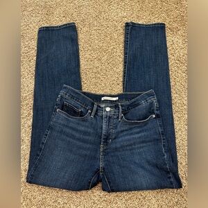 Levi's 314 Shaping Straight women's jeans in a dark wash 28